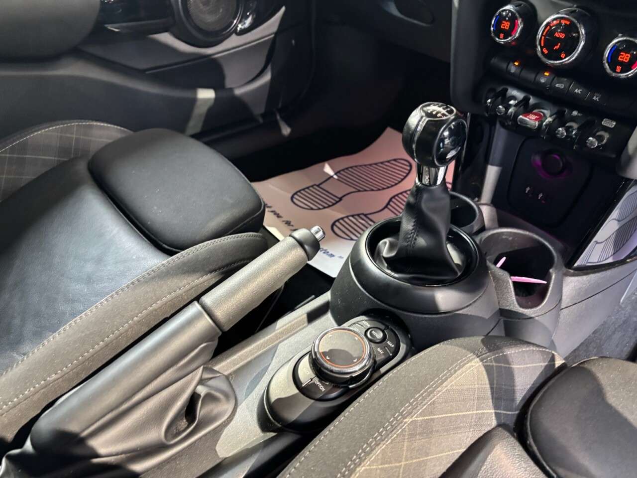 2018 MINI HATCH 2018 MINI HATCH