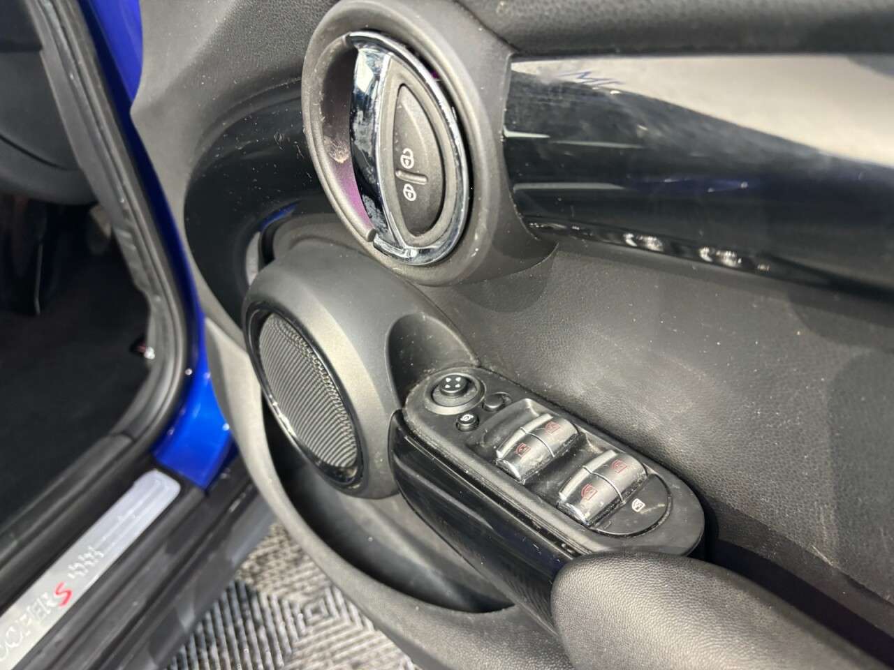 2018 MINI HATCH 2018 MINI HATCH