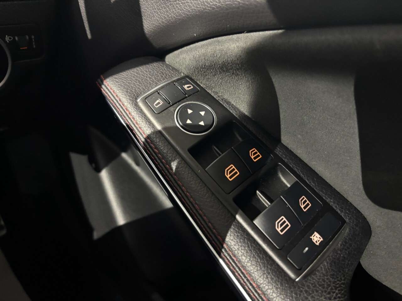 2016 MERCEDES-BENZ A-CLASS 2016 MERCEDES-BENZ A-CLASS