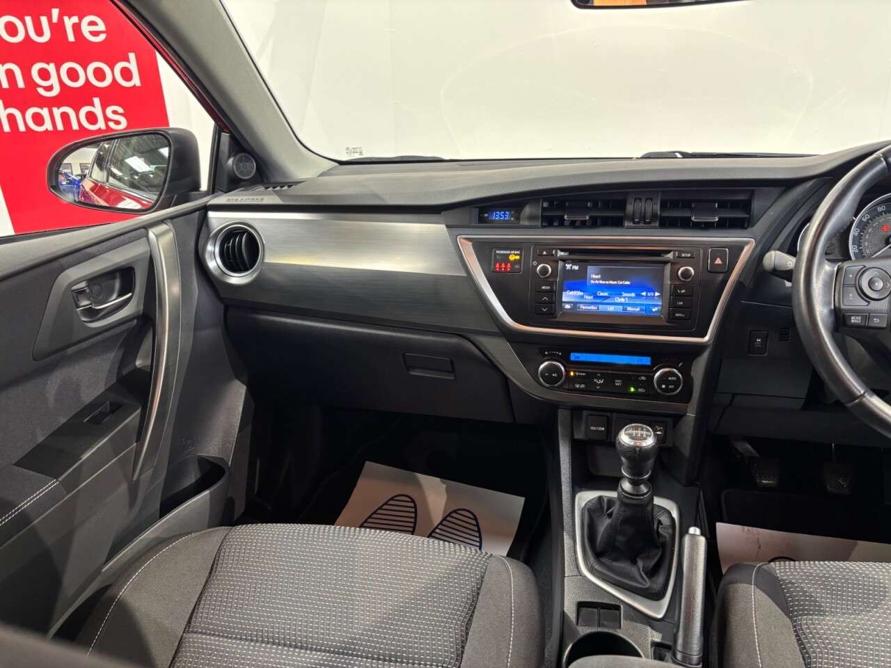 2015 TOYOTA AURIS 2015 TOYOTA AURIS