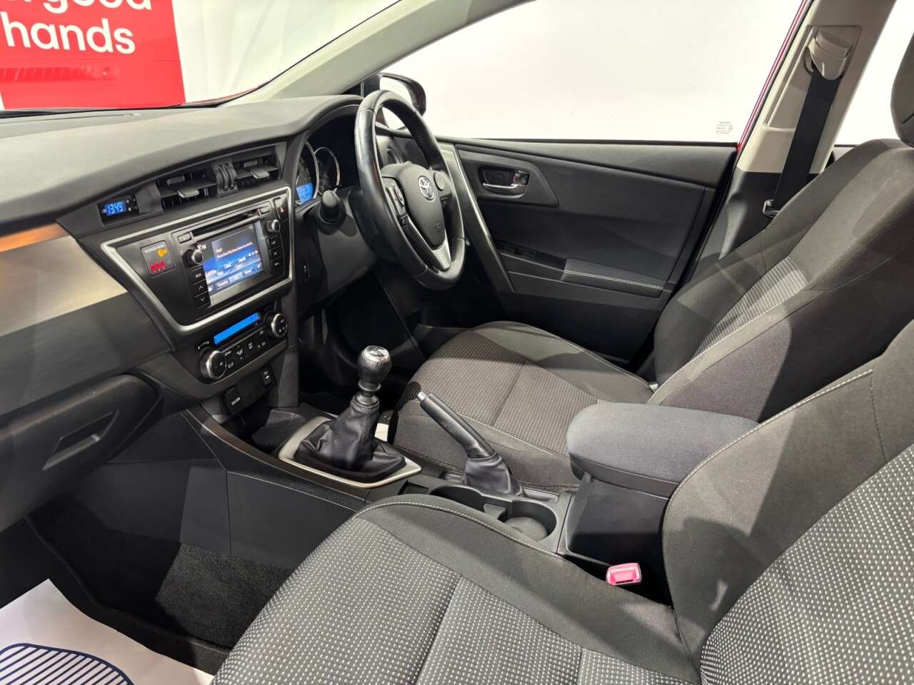 2015 TOYOTA AURIS 2015 TOYOTA AURIS