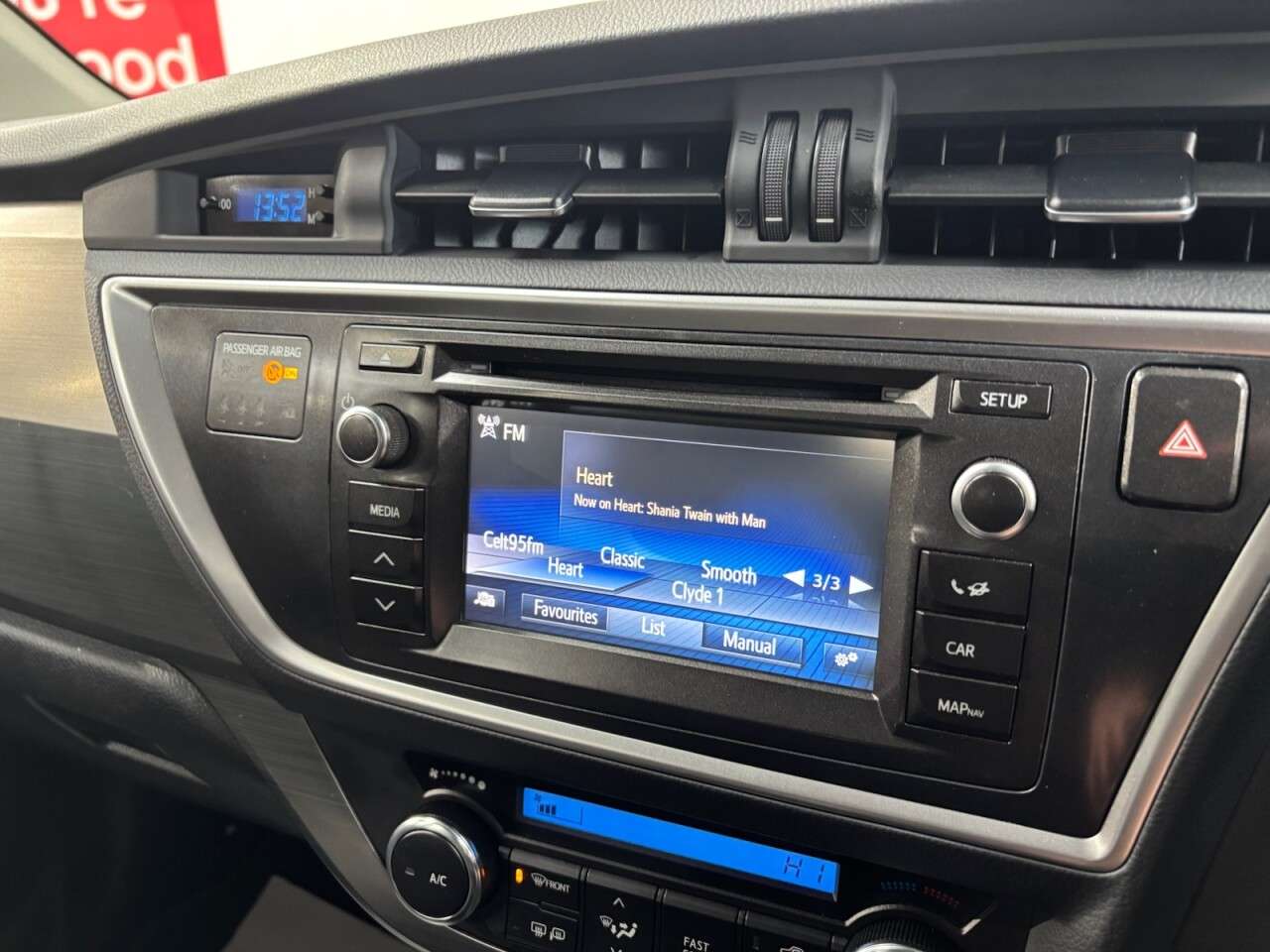 2015 TOYOTA AURIS 2015 TOYOTA AURIS