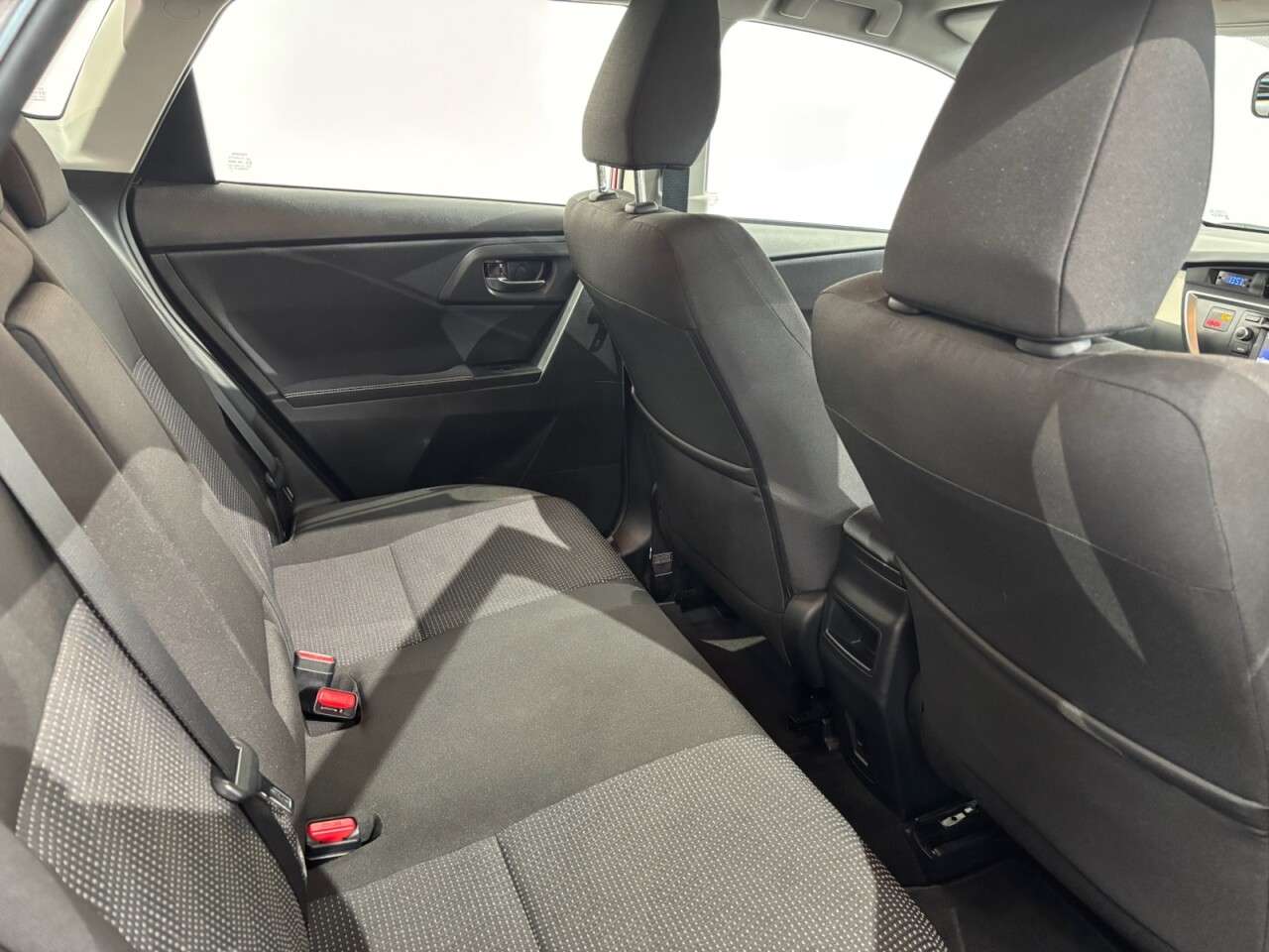 2015 TOYOTA AURIS 2015 TOYOTA AURIS