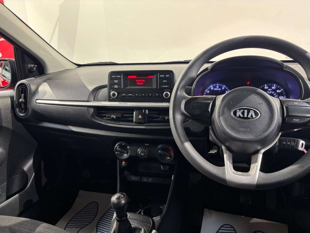 2017 KIA PICANTO 2017 KIA PICANTO
