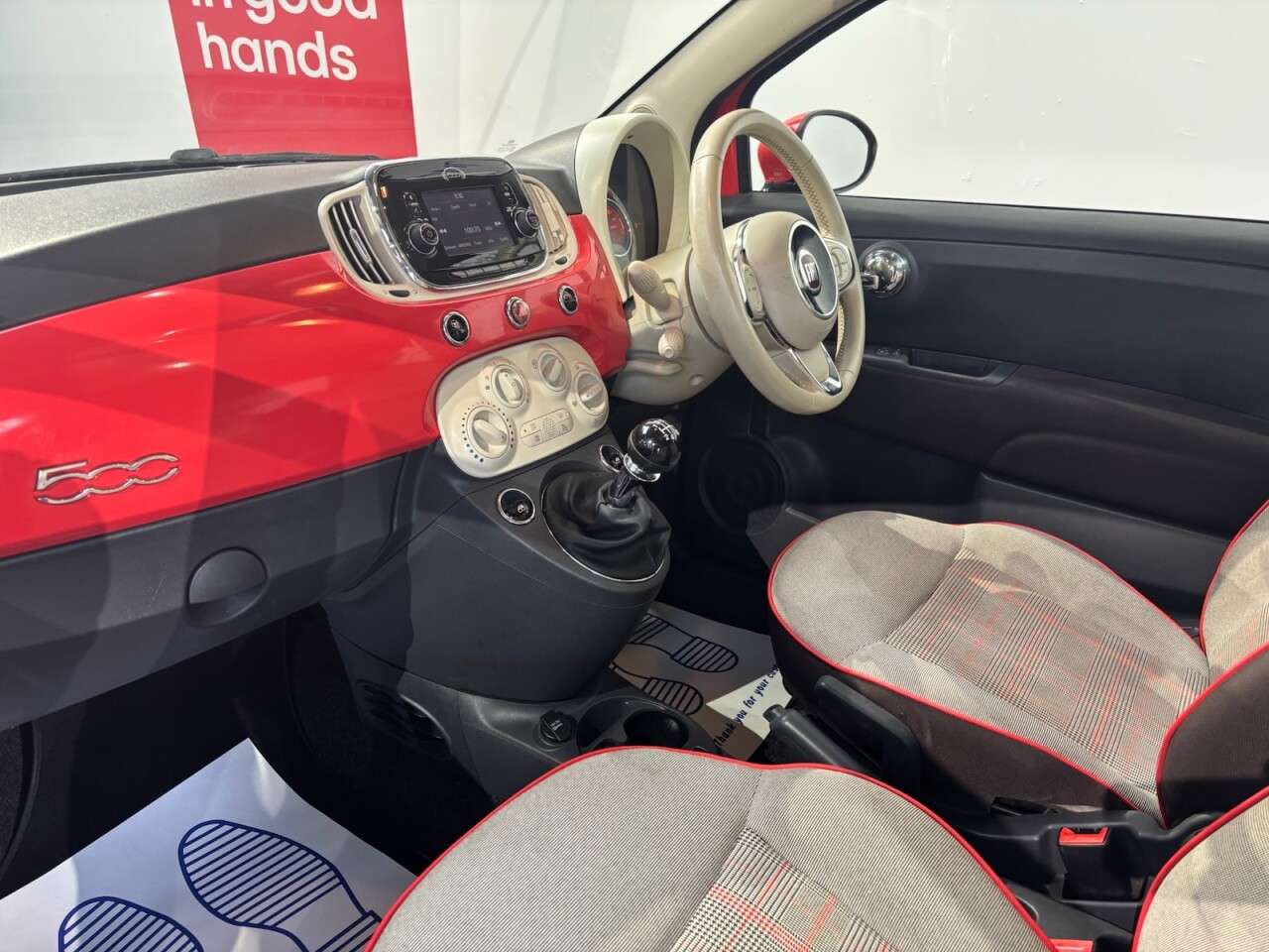 2017 FIAT 500 2017 FIAT 500