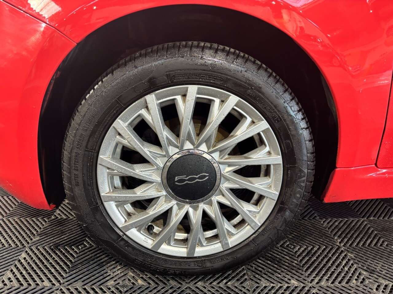 2017 FIAT 500 2017 FIAT 500