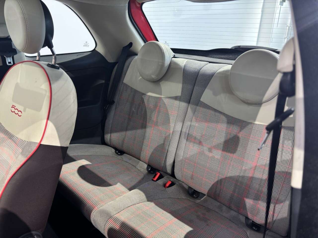 2017 FIAT 500 2017 FIAT 500