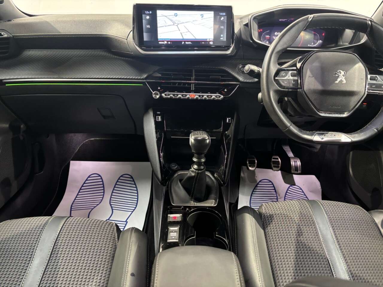 2021 PEUGEOT 2008 2021 PEUGEOT 2008