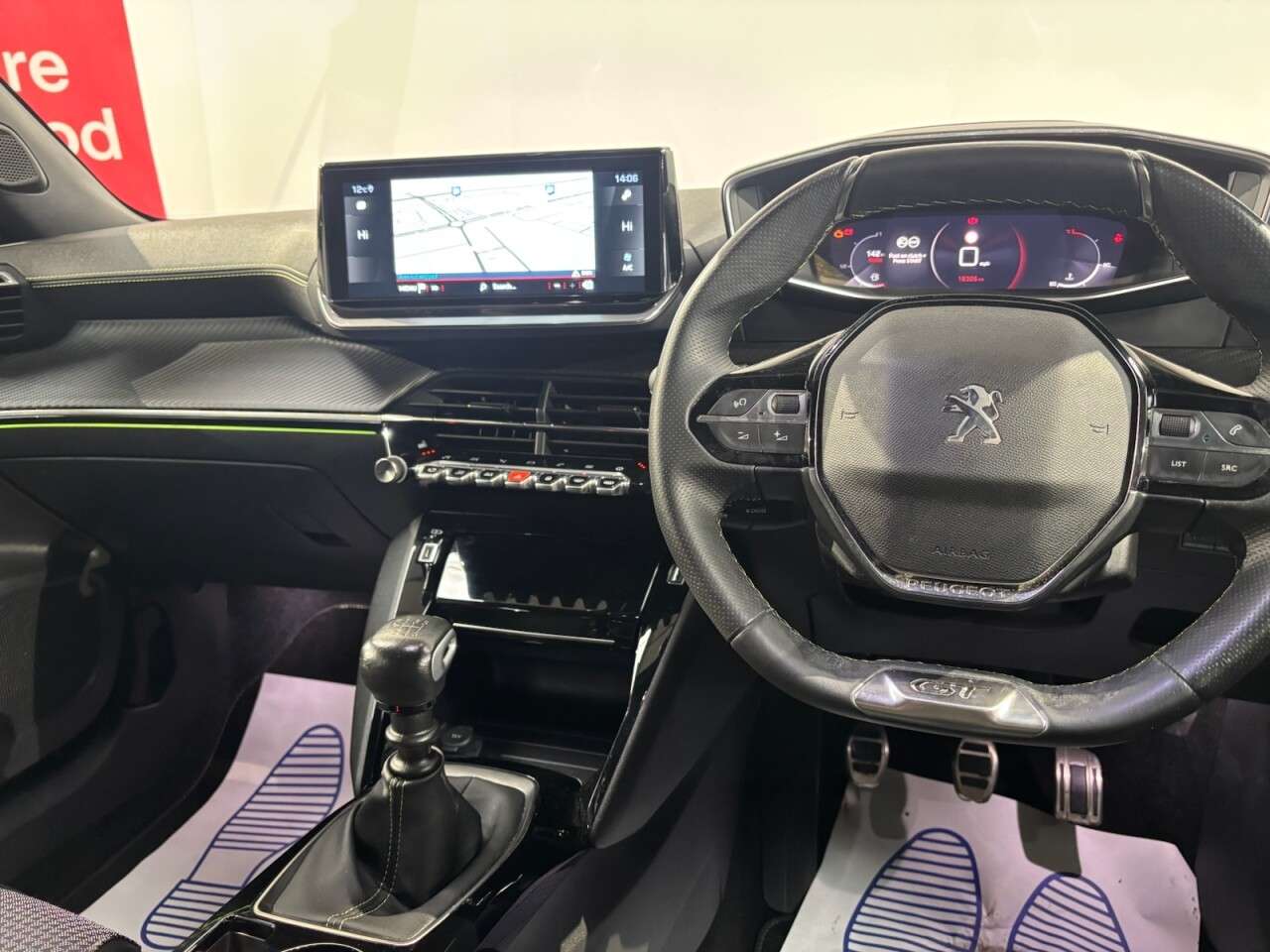 2021 PEUGEOT 2008 2021 PEUGEOT 2008