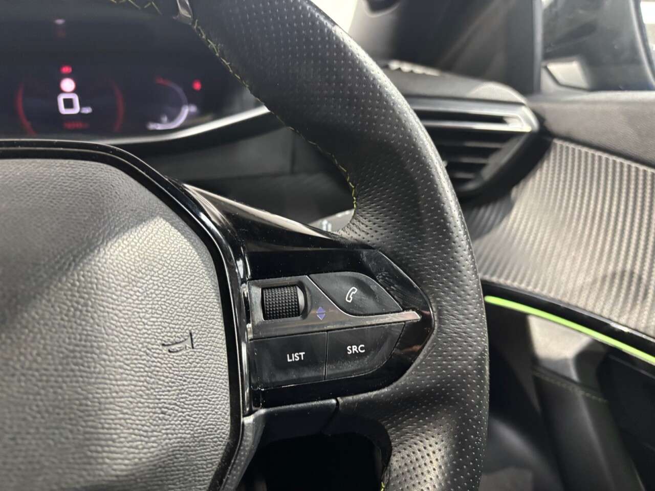 2021 PEUGEOT 2008 2021 PEUGEOT 2008