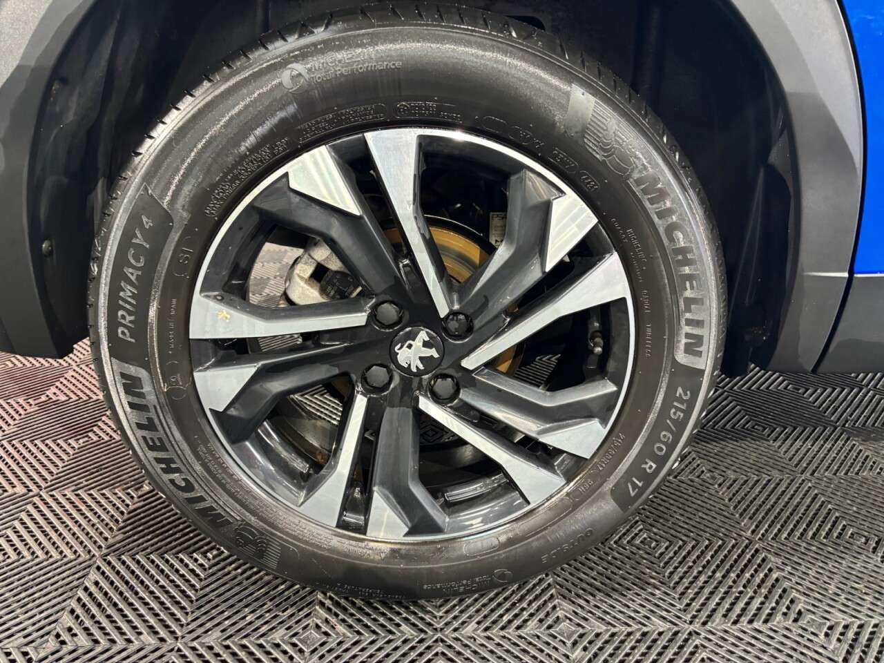 2021 PEUGEOT 2008 2021 PEUGEOT 2008