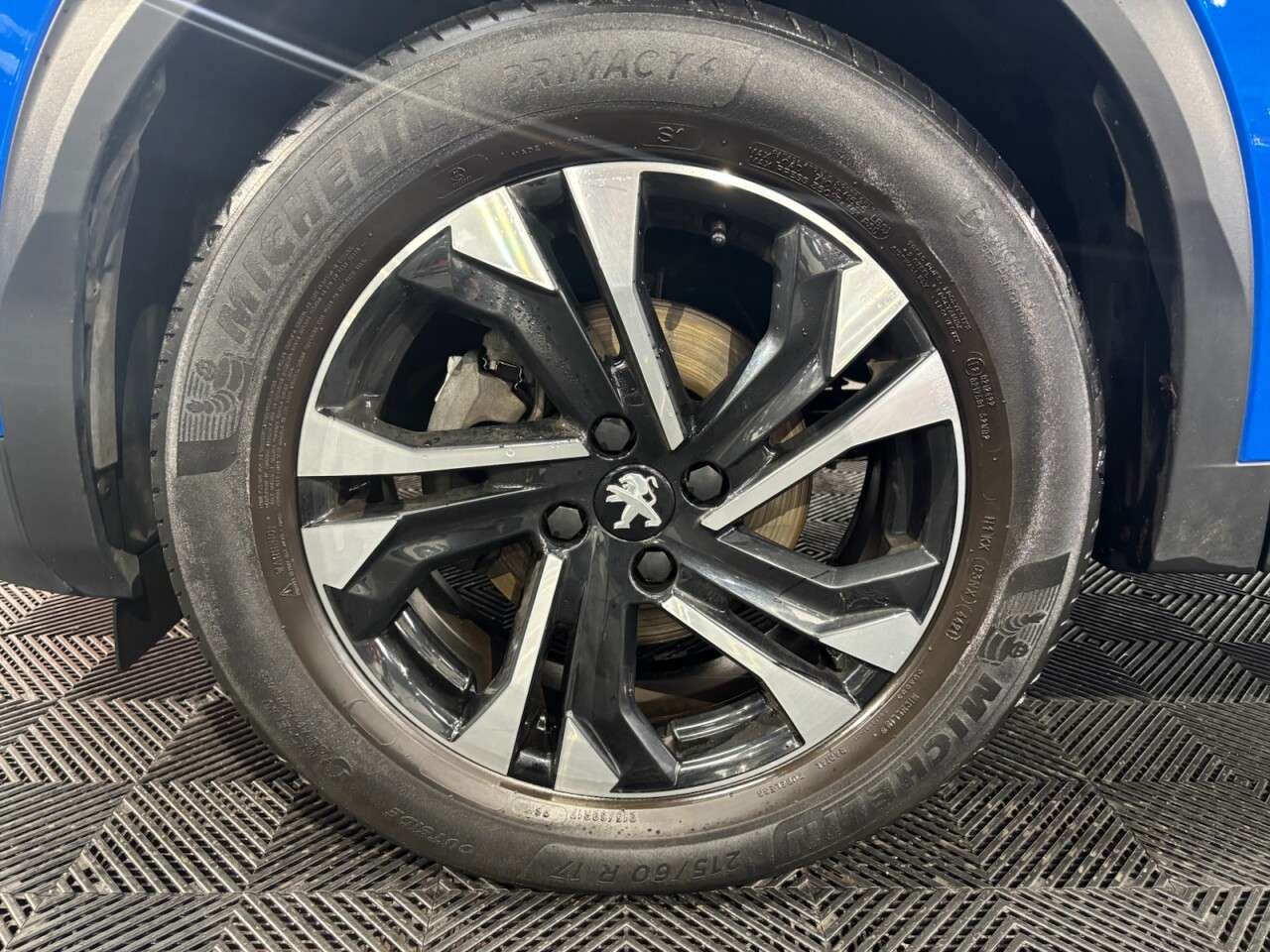 2021 PEUGEOT 2008 2021 PEUGEOT 2008