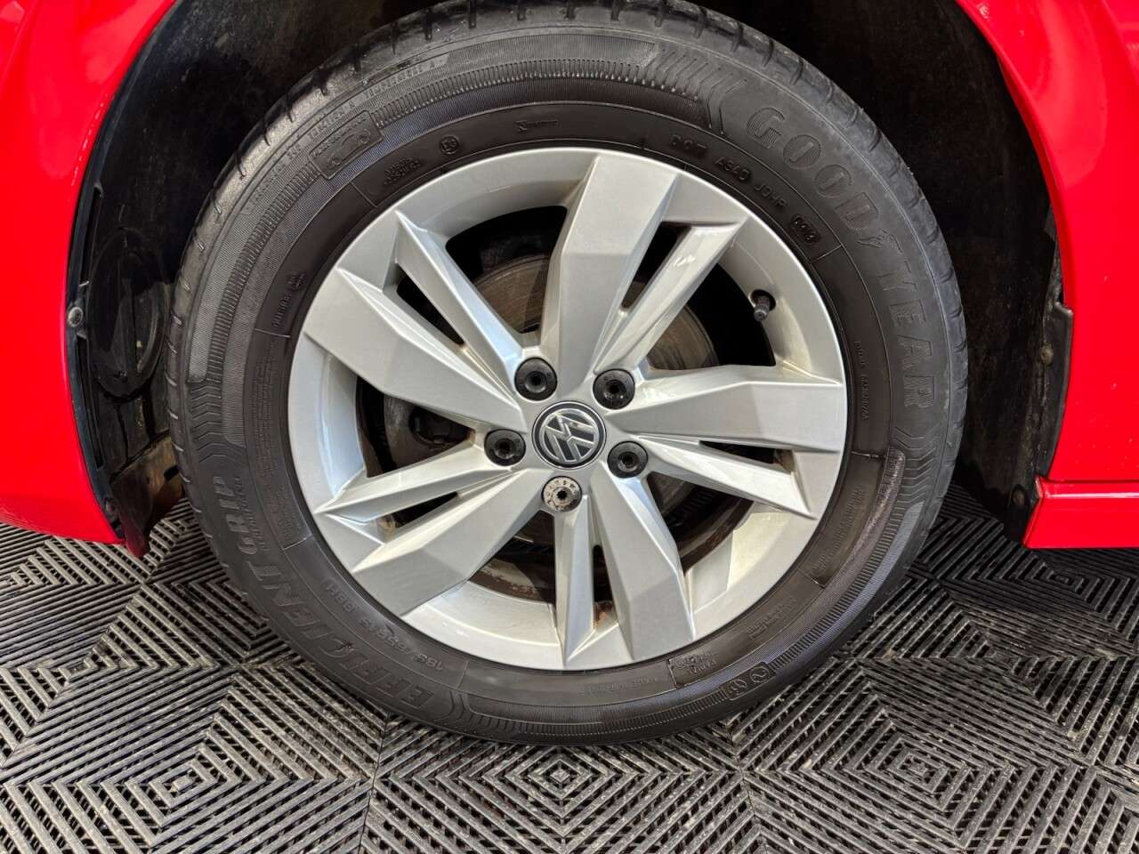 2019 VOLKSWAGEN POLO 2019 VOLKSWAGEN POLO