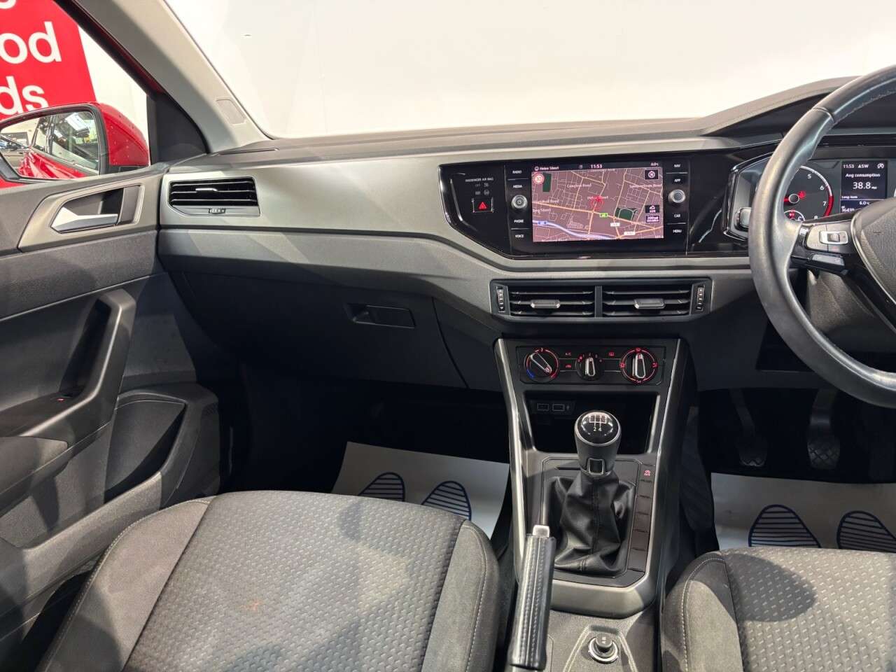 2019 VOLKSWAGEN POLO 2019 VOLKSWAGEN POLO