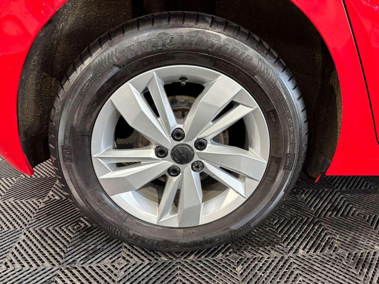 2019 VOLKSWAGEN POLO 2019 VOLKSWAGEN POLO
