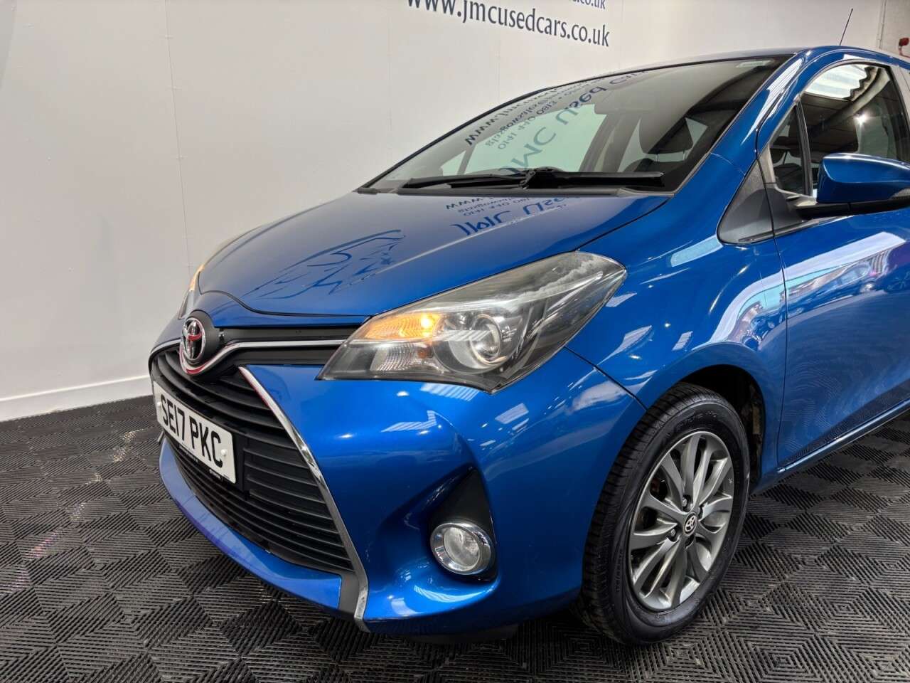 2017 TOYOTA YARIS 2017 TOYOTA YARIS