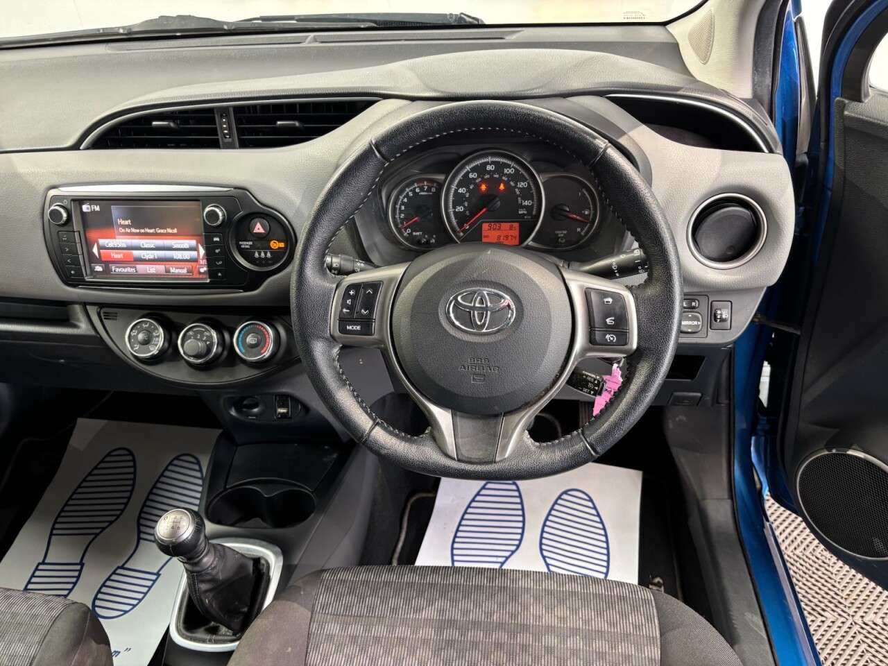 2017 TOYOTA YARIS 2017 TOYOTA YARIS