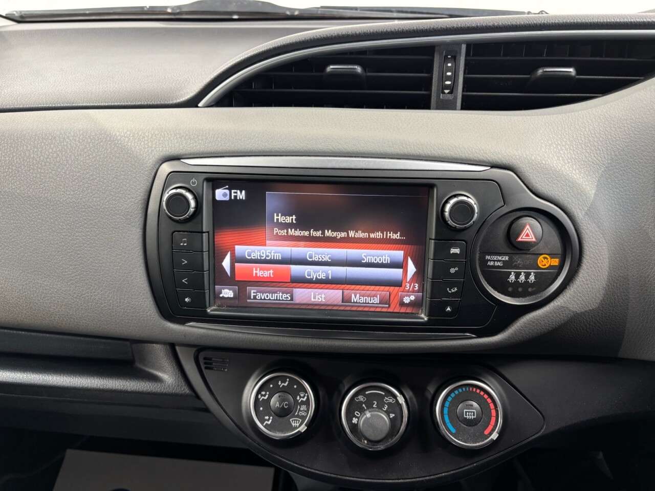 2017 TOYOTA YARIS 2017 TOYOTA YARIS