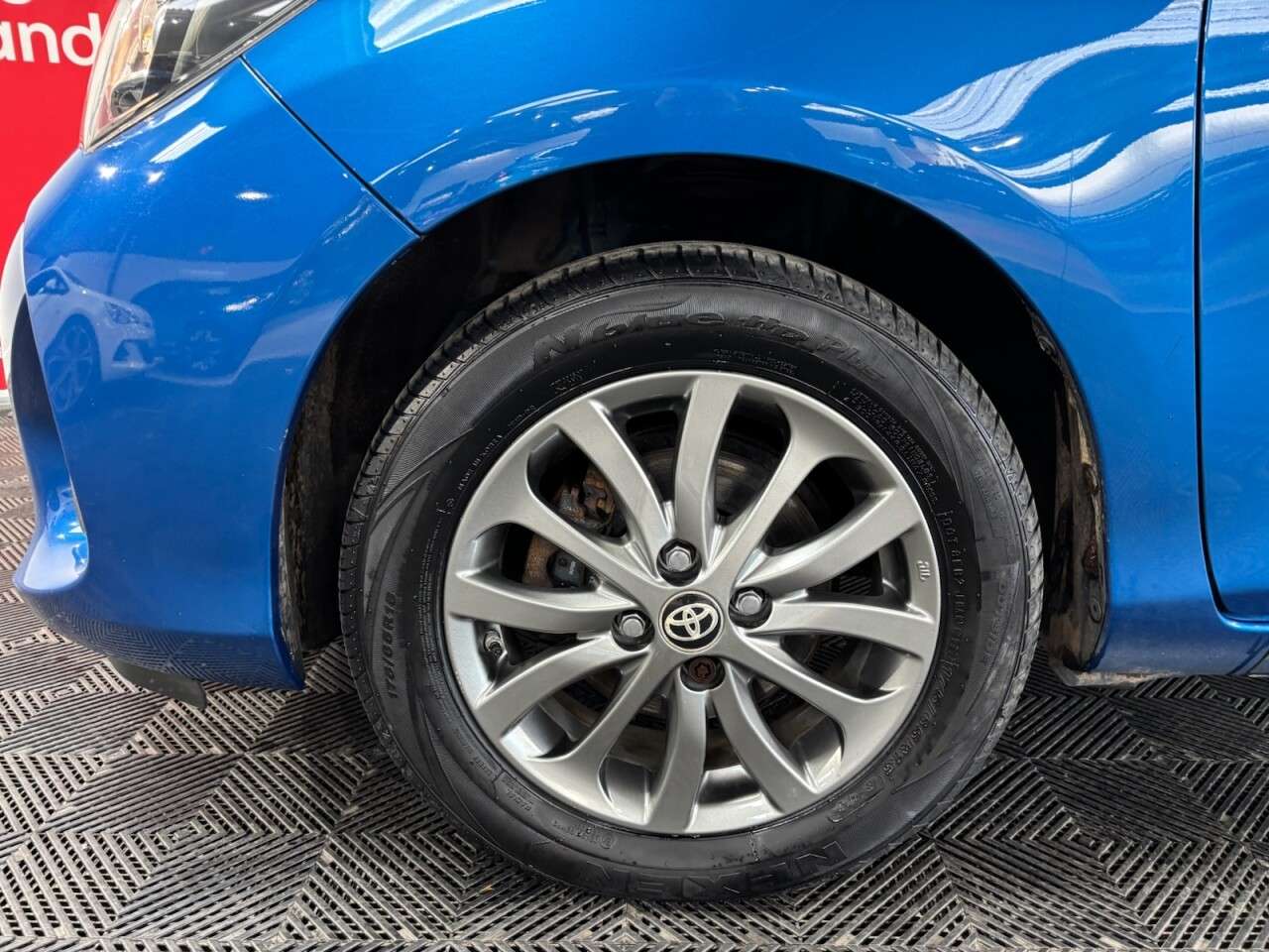 2017 TOYOTA YARIS 2017 TOYOTA YARIS