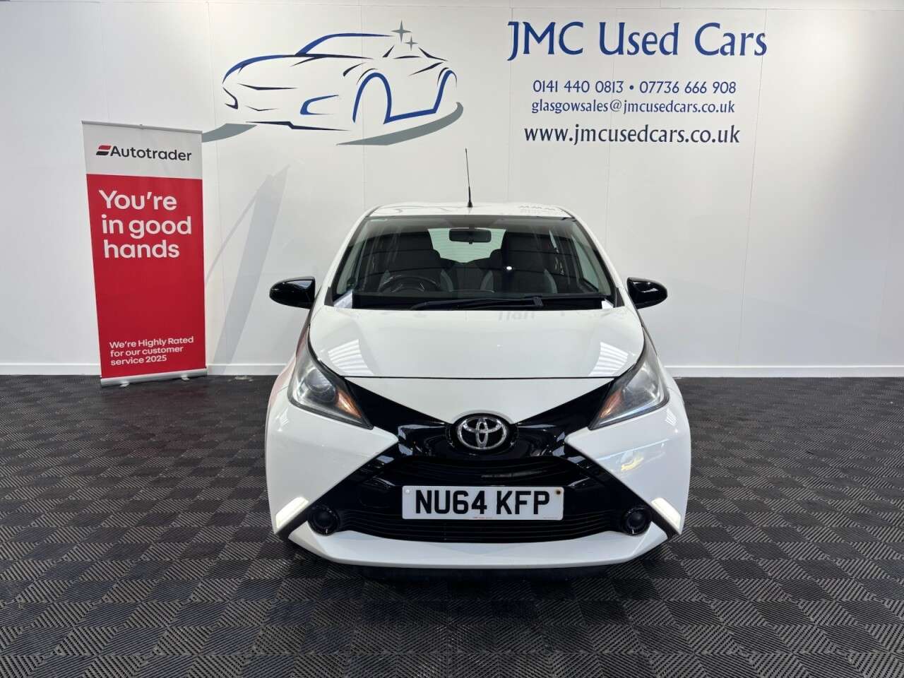 A 2014 TOYOTA AYGO 1.0 VVT-i x-play Hatchback 5dr Petrol Manual Euro 5 Euro 5 (68 ps) DAB RADI A 2014 TOYOTA AYGO 1.0 VVT-i x-play Hatchback 5dr Petrol Manual Euro 5 Euro 5 (68 ps) DAB RADI