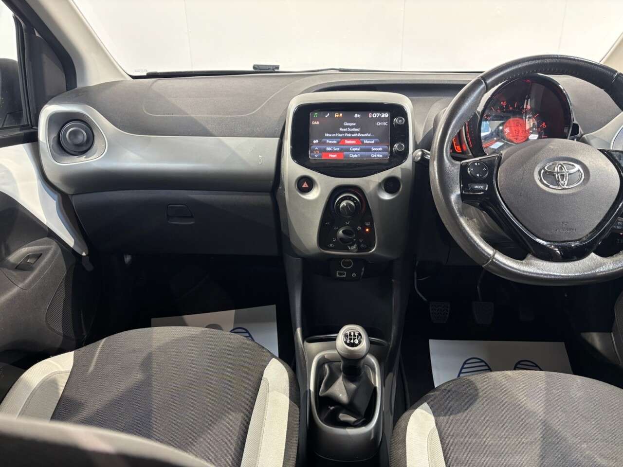 2014 TOYOTA AYGO 2014 TOYOTA AYGO