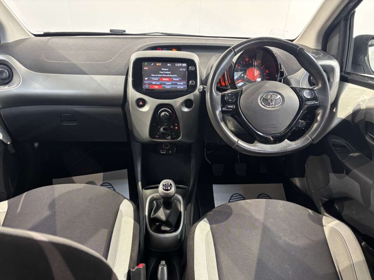 2014 TOYOTA AYGO 2014 TOYOTA AYGO
