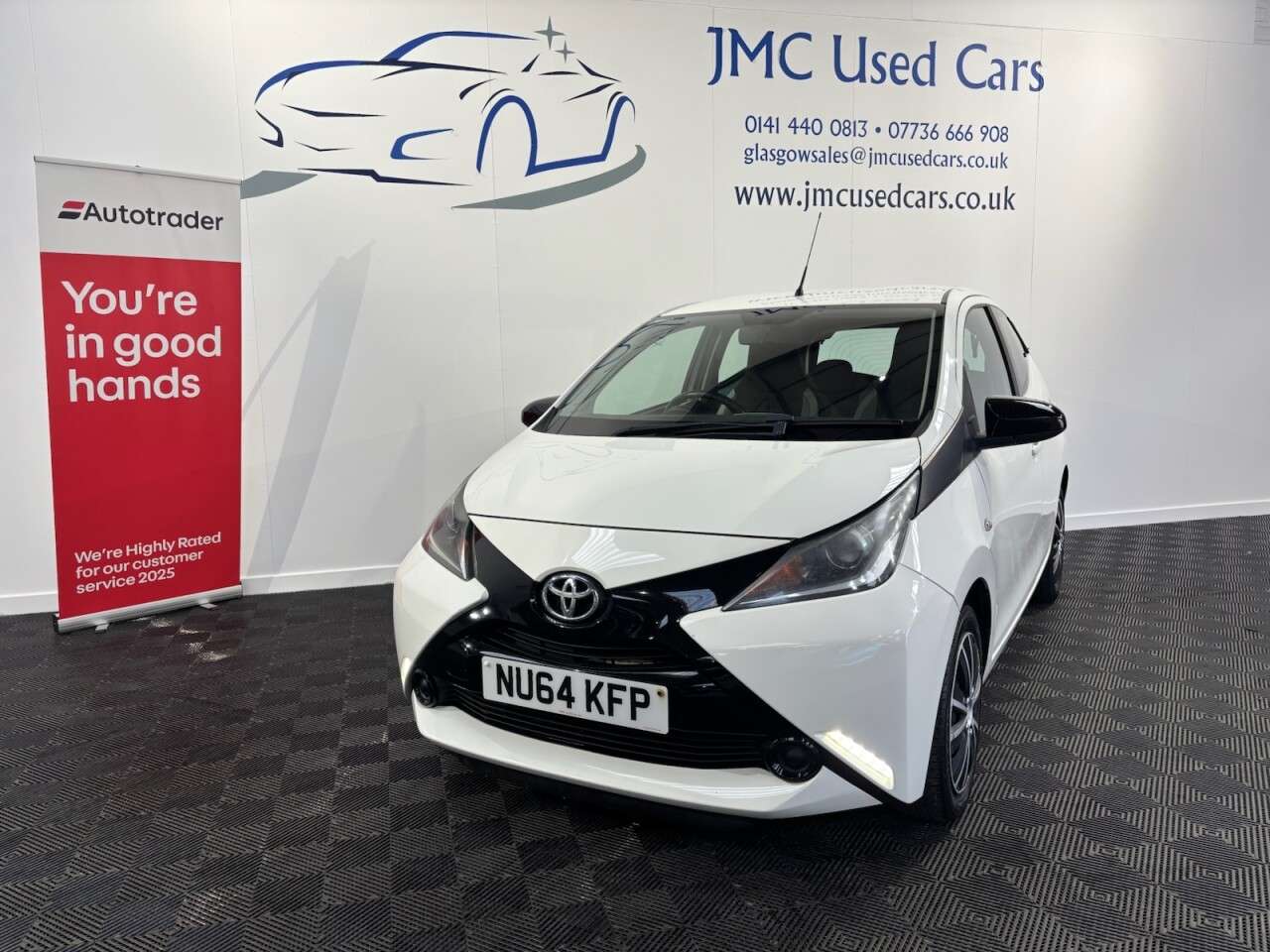 A 2014 TOYOTA AYGO 1.0 VVT-i x-play Hatchback 5dr Petrol Manual Euro 5 Euro 5 (68 ps) DAB RADI A 2014 TOYOTA AYGO 1.0 VVT-i x-play Hatchback 5dr Petrol Manual Euro 5 Euro 5 (68 ps) DAB RADI