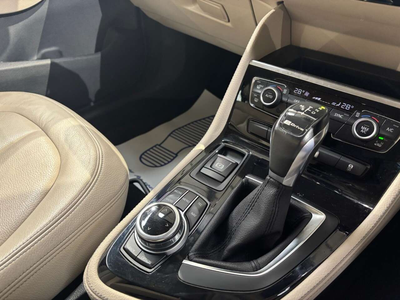 2017 BMW 2 SERIES ACTIVE TOURER 2017 BMW 2 SERIES ACTIVE TOURER