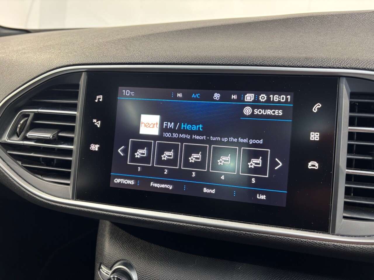 2020 PEUGEOT 308 2020 PEUGEOT 308