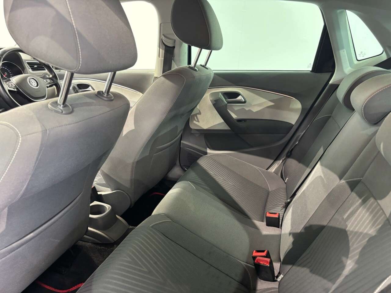 2015 VOLKSWAGEN POLO 2015 VOLKSWAGEN POLO