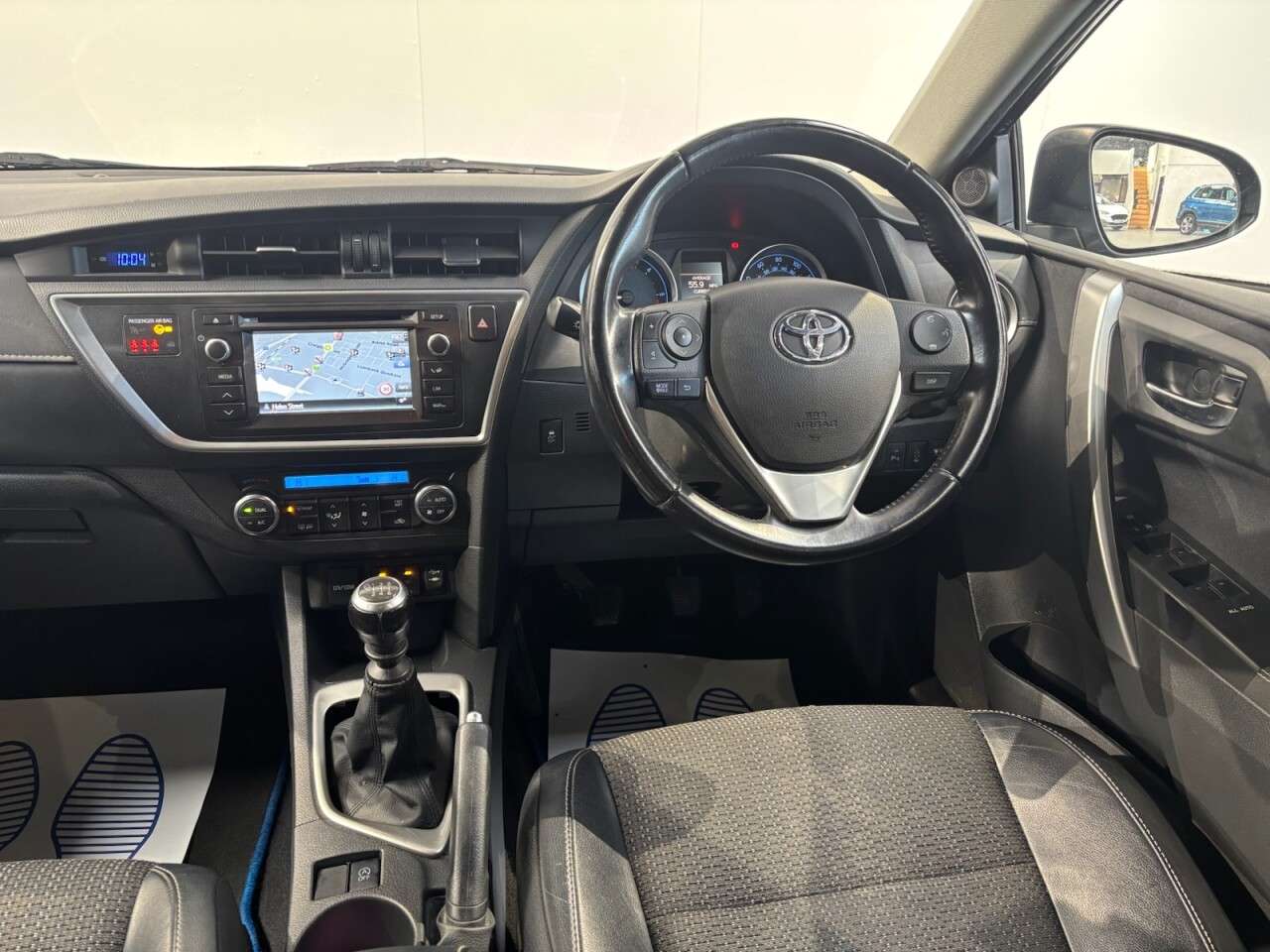 2015 TOYOTA AURIS 2015 TOYOTA AURIS