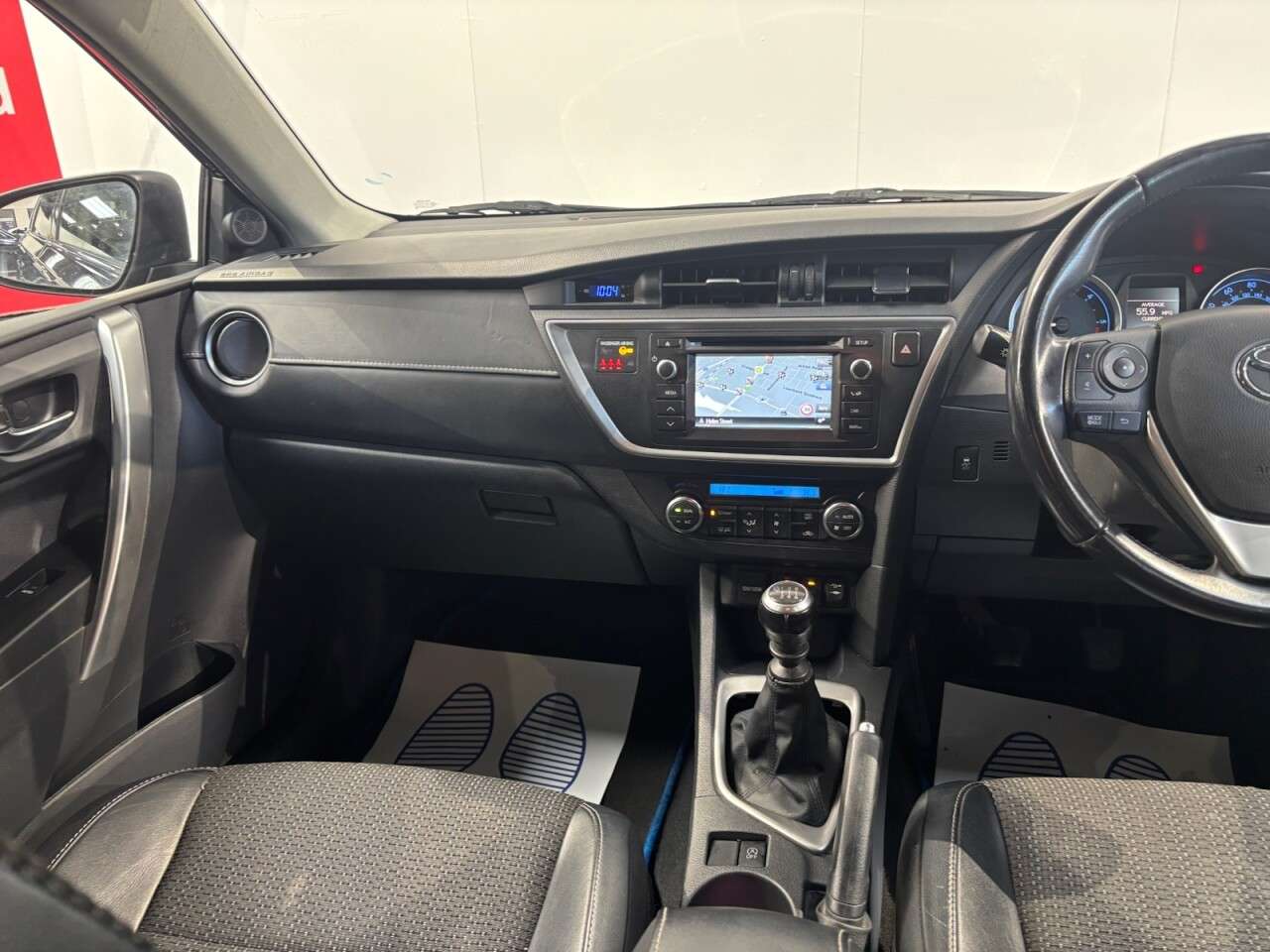 2015 TOYOTA AURIS 2015 TOYOTA AURIS