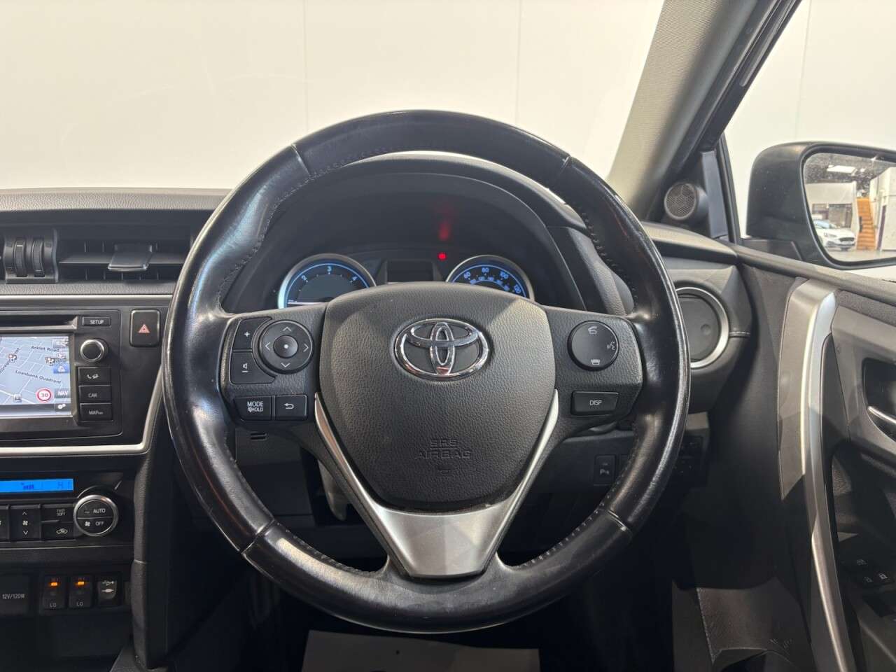 2015 TOYOTA AURIS 2015 TOYOTA AURIS