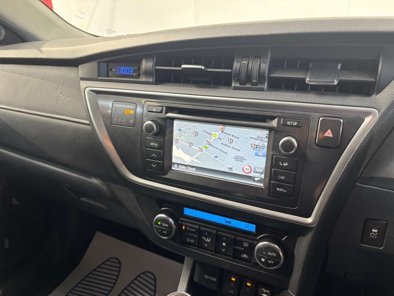 2015 TOYOTA AURIS 2015 TOYOTA AURIS