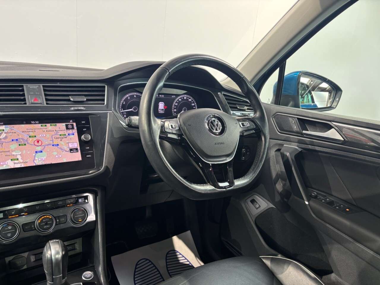 2018 VOLKSWAGEN TIGUAN 2018 VOLKSWAGEN TIGUAN