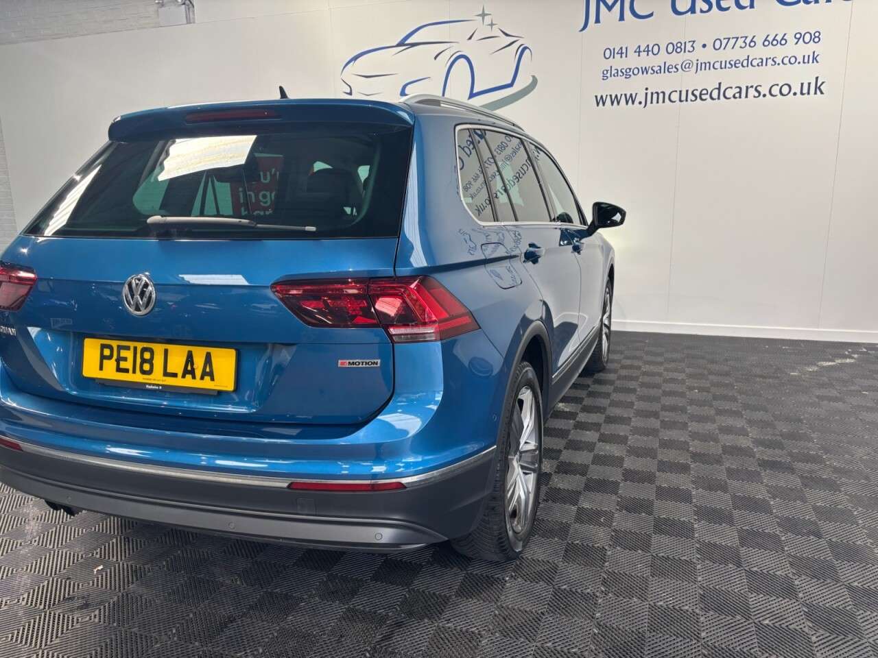 A 2018 VOLKSWAGEN TIGUAN 2.0 TSI SEL SUV 5dr Petrol DSG 4Motion Euro 6 (s/s) (180 ps) BLUETOOTH, CRU A 2018 VOLKSWAGEN TIGUAN 2.0 TSI SEL SUV 5dr Petrol DSG 4Motion Euro 6 (s/s) (180 ps) BLUETOOTH, CRU