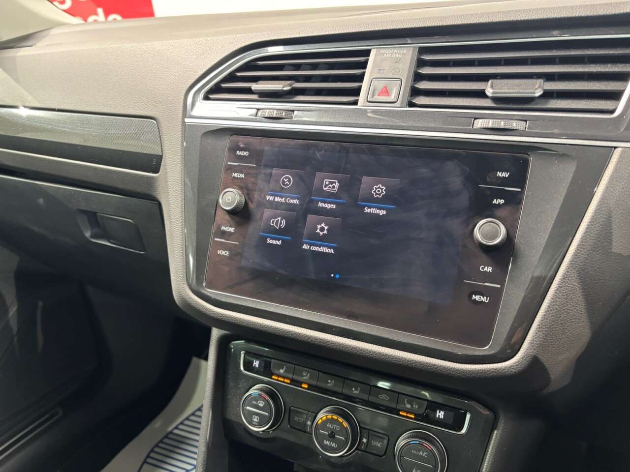 2018 VOLKSWAGEN TIGUAN 2018 VOLKSWAGEN TIGUAN