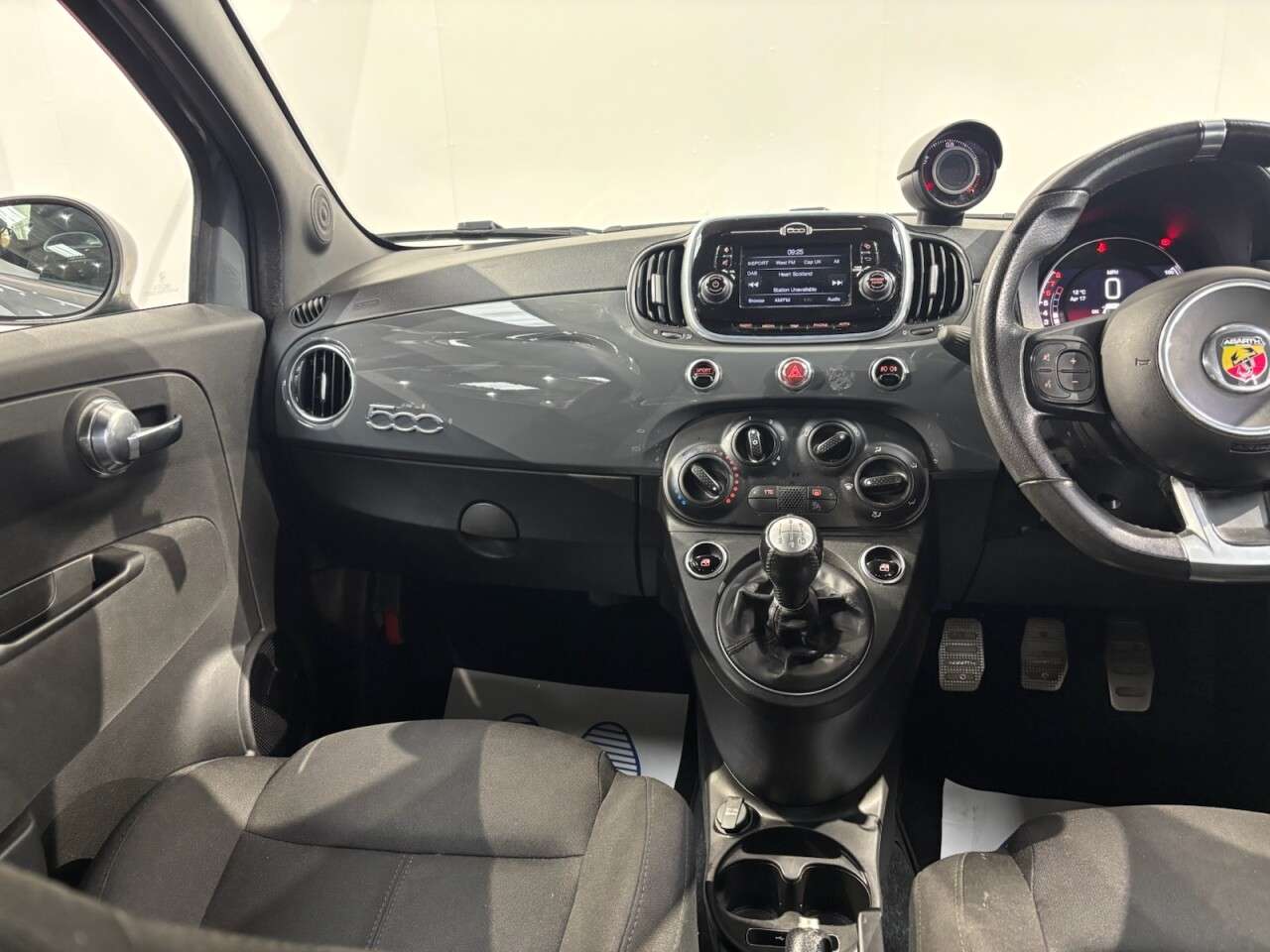 2018 ABARTH 595 2018 ABARTH 595
