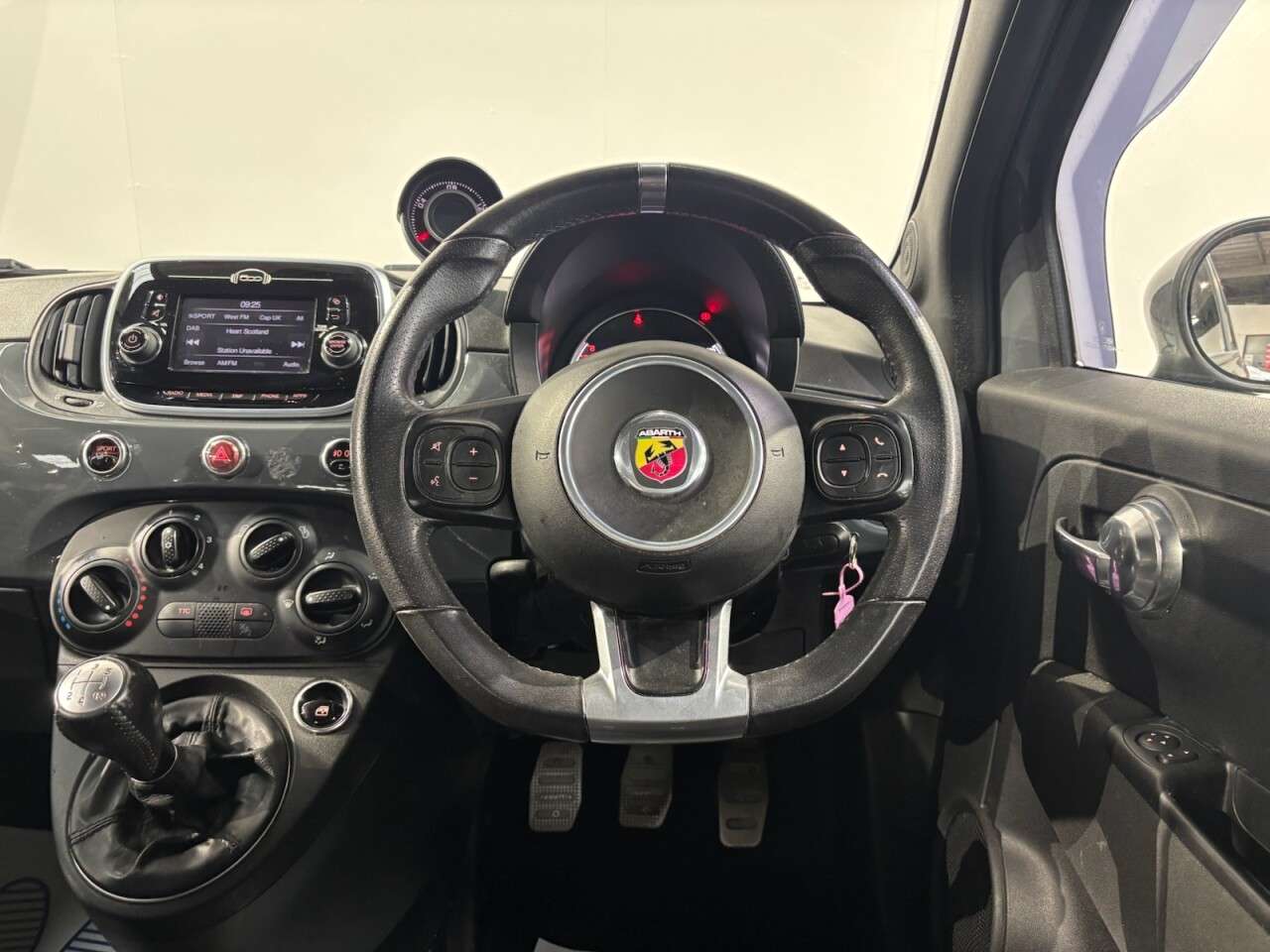 2018 ABARTH 595 2018 ABARTH 595