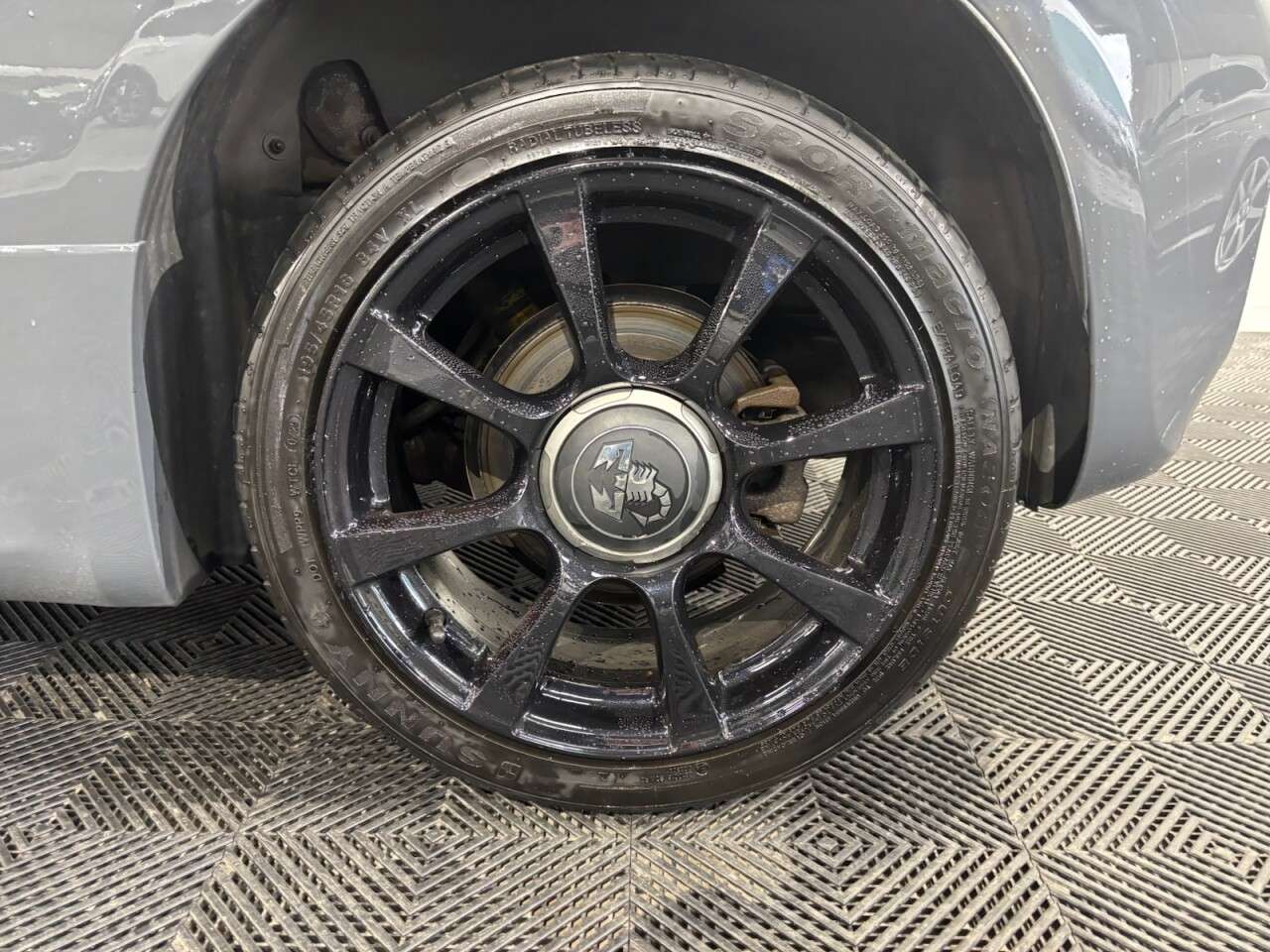 2018 ABARTH 595 2018 ABARTH 595