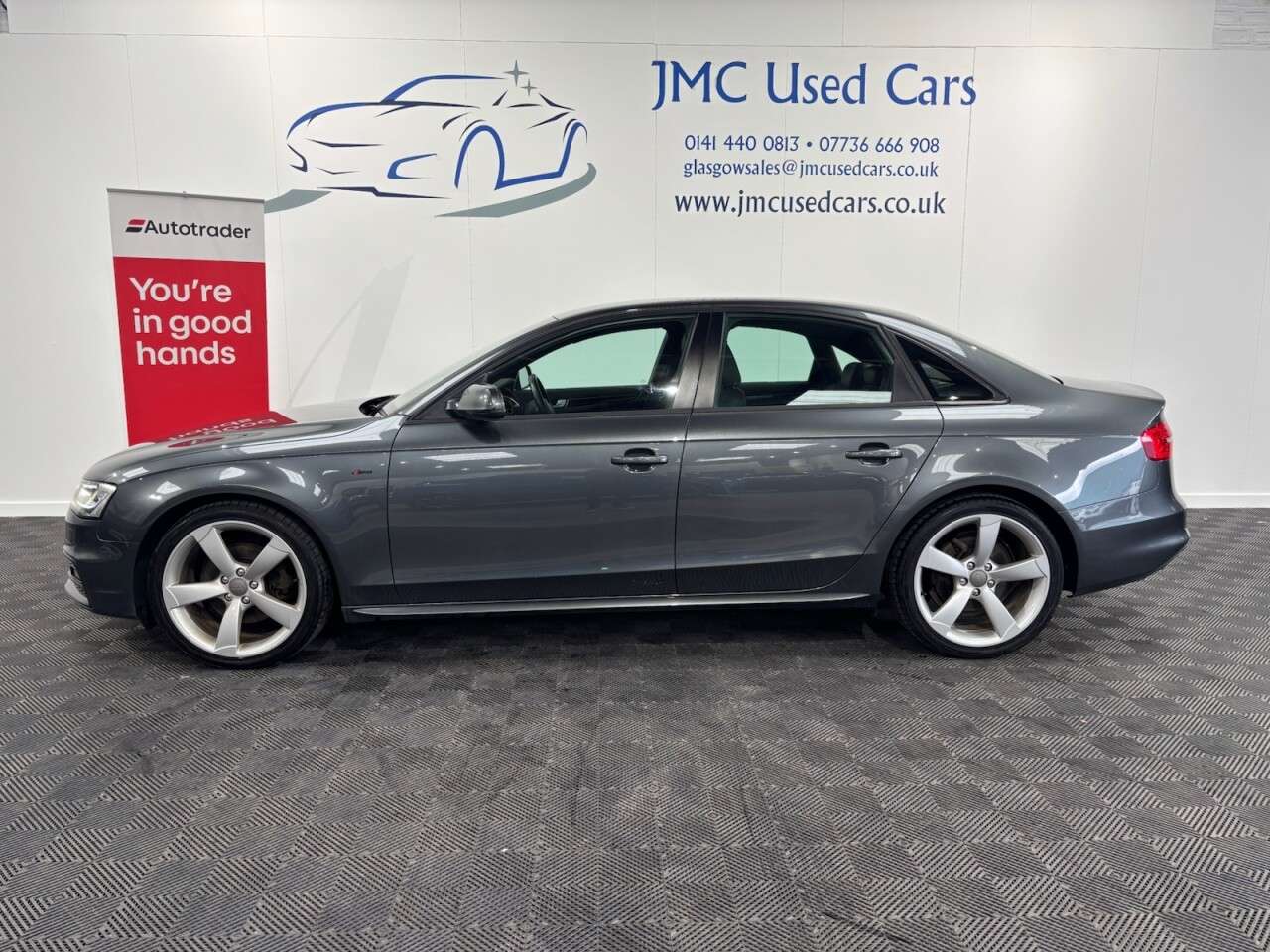 A 2012 AUDI A4 2.0 TDI Black Edition Saloon 4dr Diesel Manual Euro 5 (s/s) (143 ps) BLUETO A 2012 AUDI A4 2.0 TDI Black Edition Saloon 4dr Diesel Manual Euro 5 (s/s) (143 ps) BLUETO