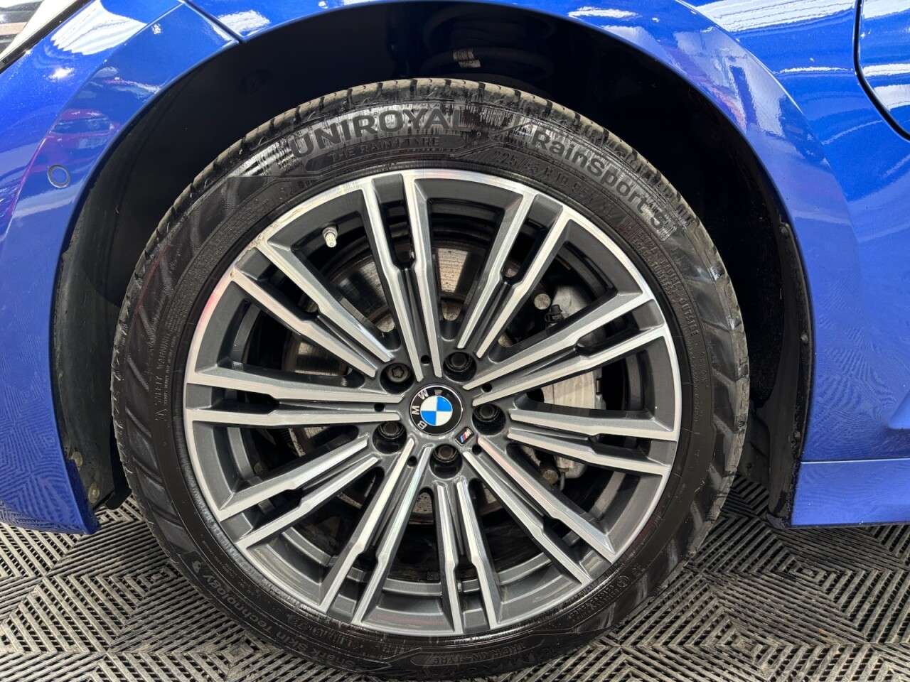 2019 BMW 3 SERIES 2019 BMW 3 SERIES