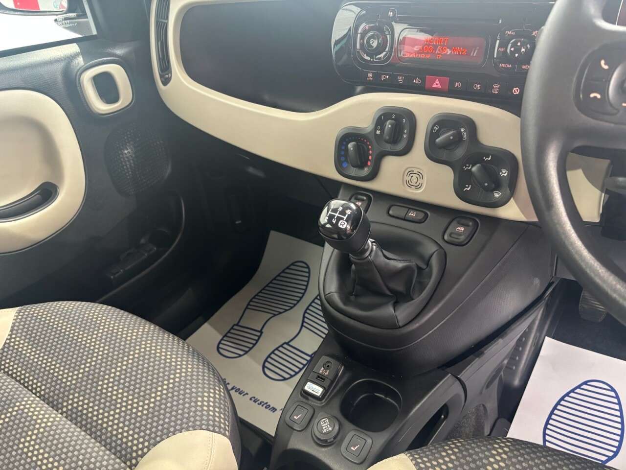 2014 FIAT PANDA 2014 FIAT PANDA