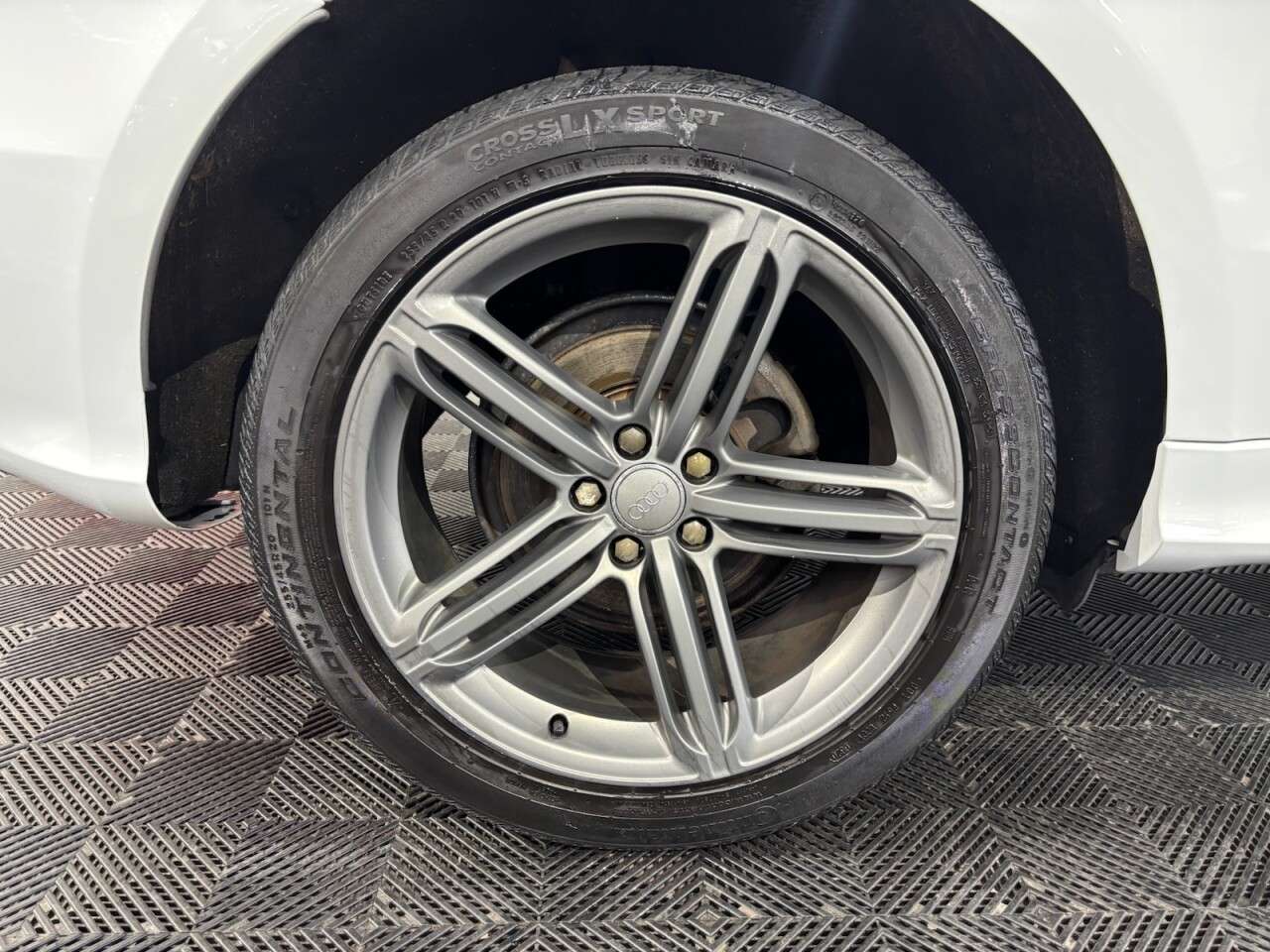 2015 AUDI Q5 2015 AUDI Q5