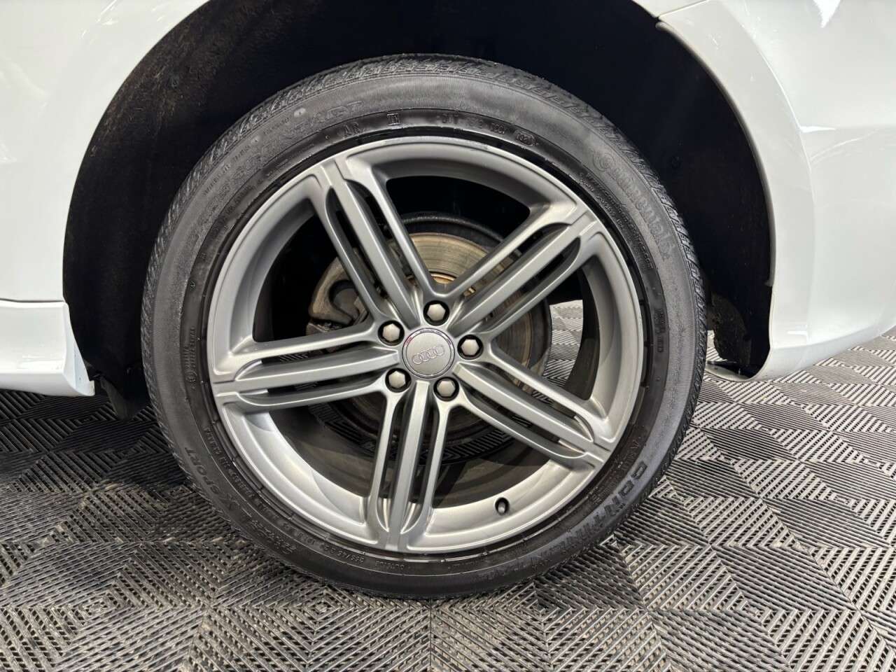 2015 AUDI Q5 2015 AUDI Q5