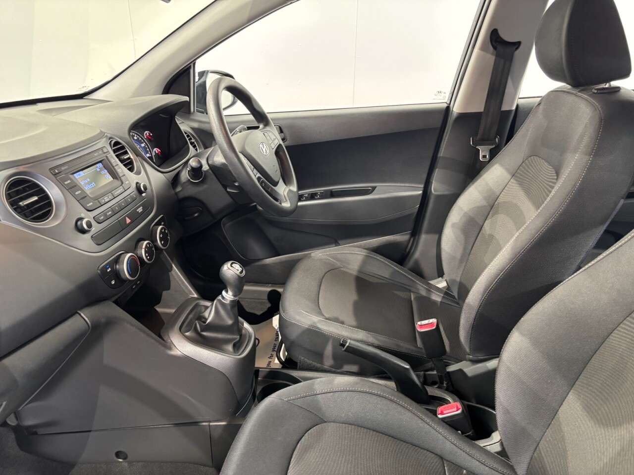 2018 HYUNDAI I10 2018 HYUNDAI I10