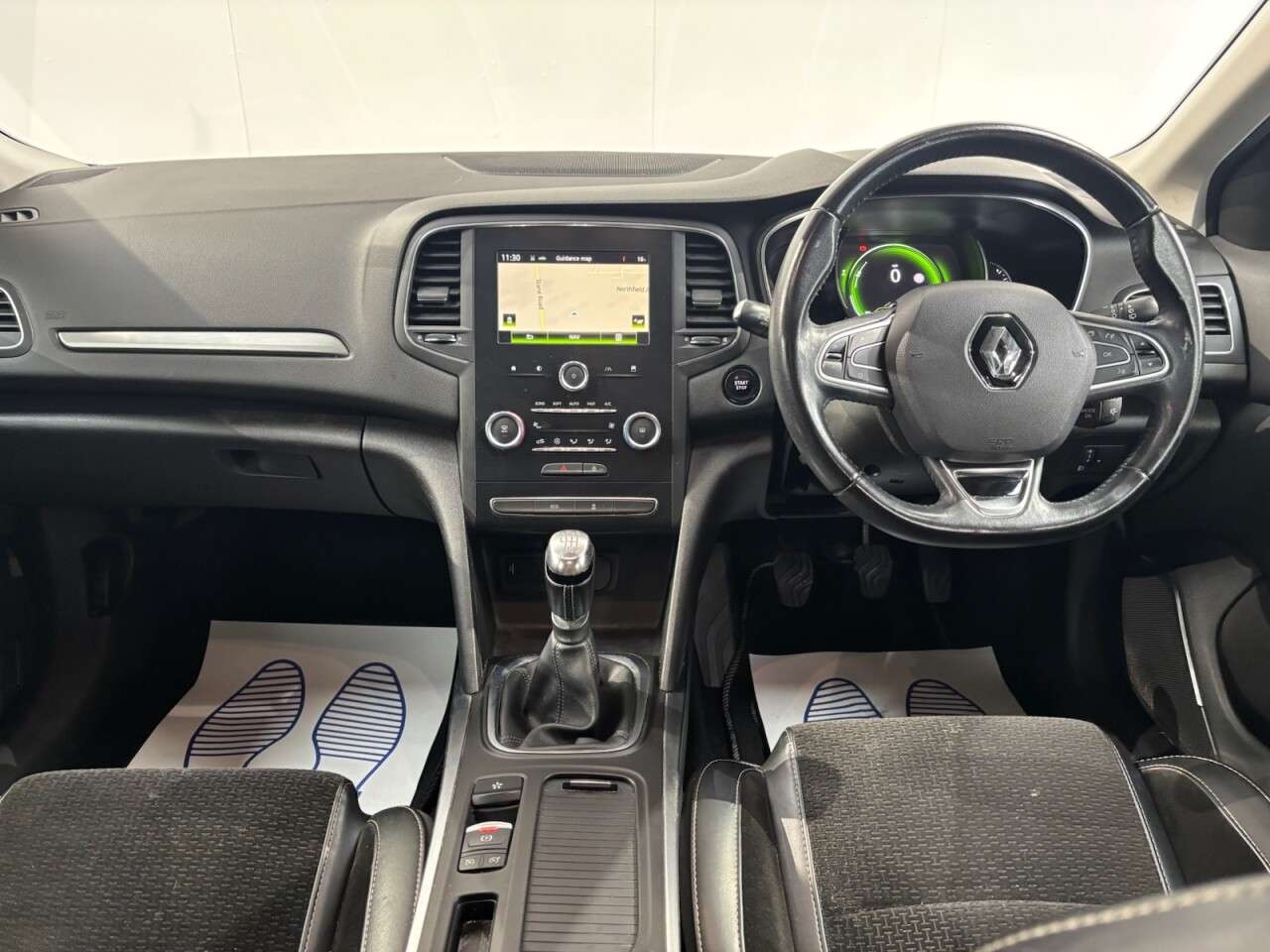 2017 RENAULT MEGANE 2017 RENAULT MEGANE