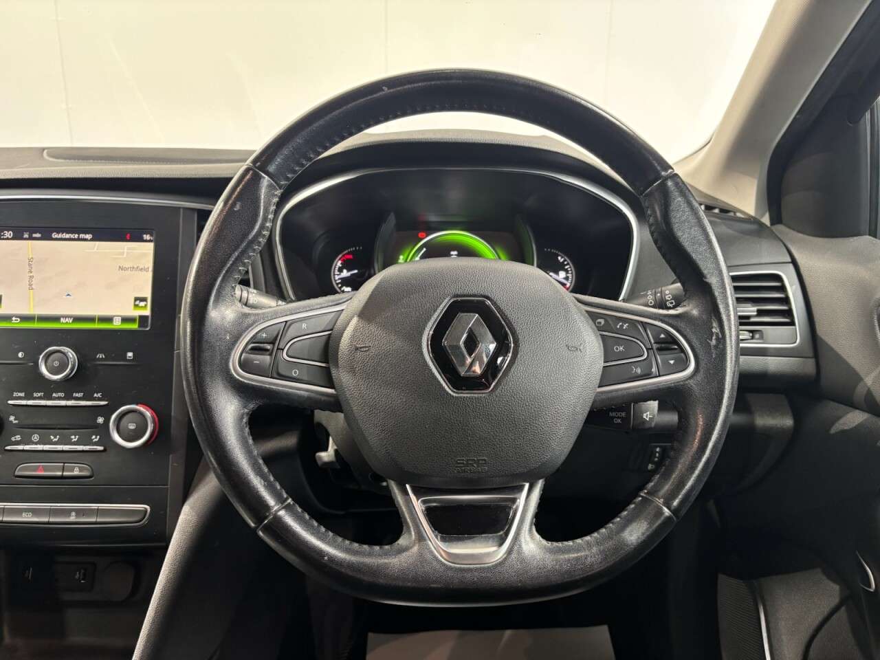 2017 RENAULT MEGANE 2017 RENAULT MEGANE