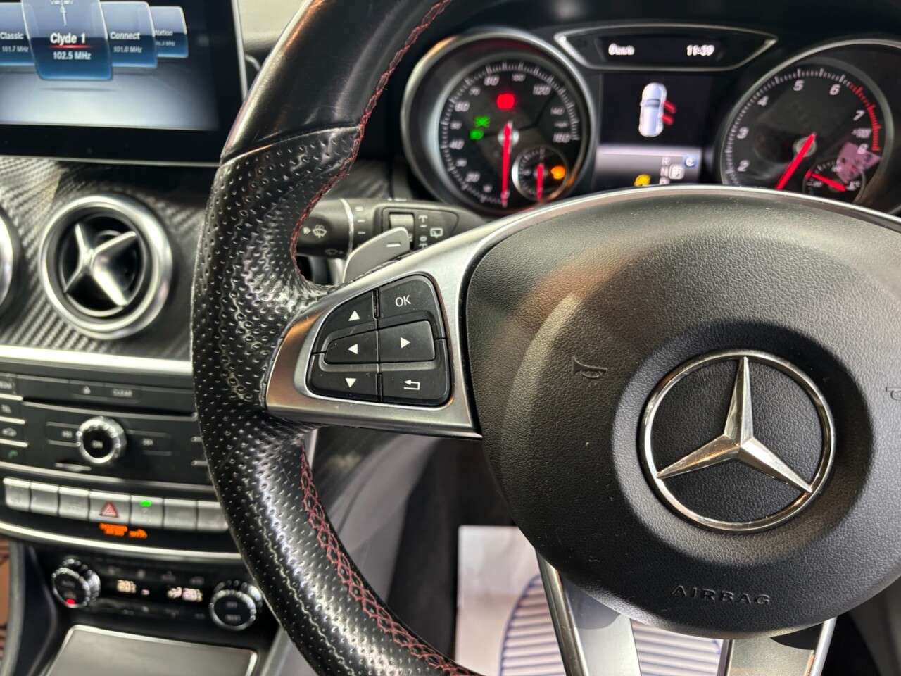 2017 MERCEDES-BENZ A-CLASS 2017 MERCEDES-BENZ A-CLASS