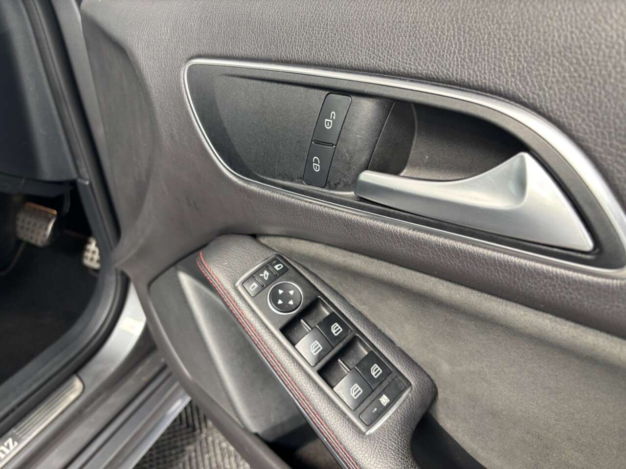 2017 MERCEDES-BENZ A-CLASS 2017 MERCEDES-BENZ A-CLASS